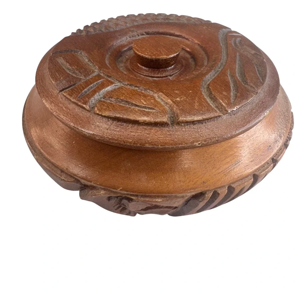 Vintage Hand Carved Wooden Trinket Box Lidded Keepsake Container Bonnie Engraved